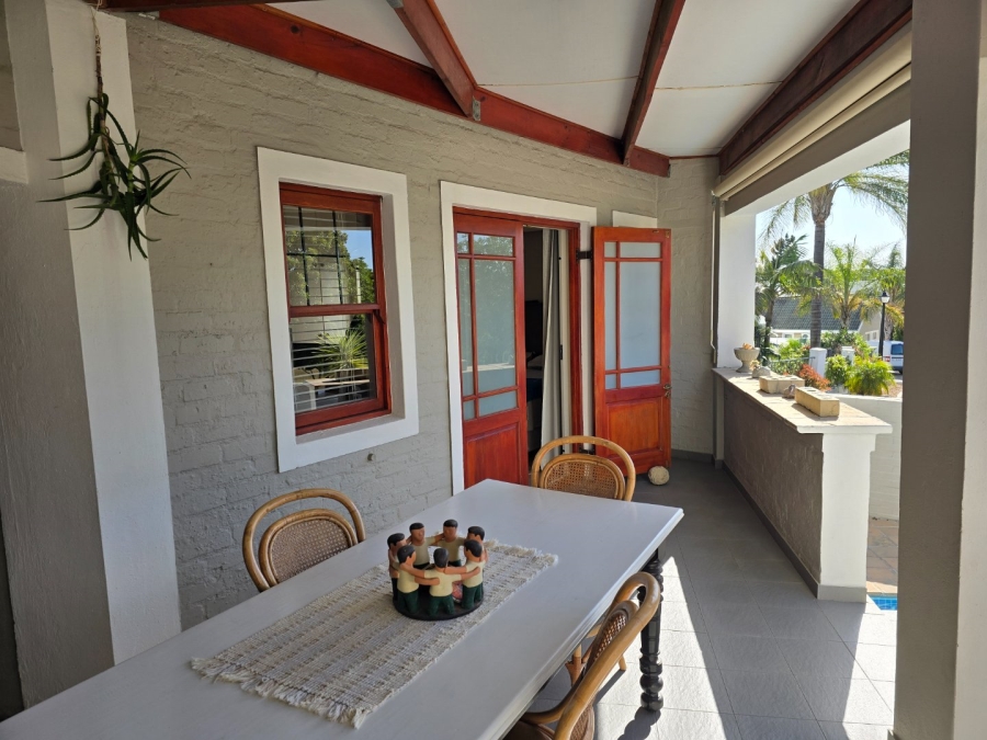 4 Bedroom Property for Sale in Zevendal Western Cape